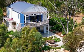 Carpe Mykonos - Brand New Home - Bushland Retreat